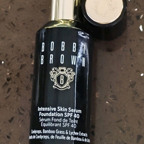 Fundation spf40 varm beige used
