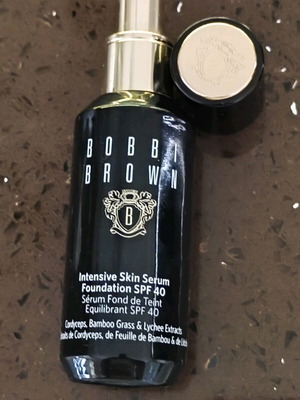 Fundation spf40 varm beige used