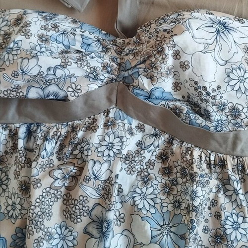 Dress like new, size M / 38 / 10, with tie ribbons