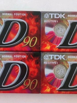 TDK 90 audio cassettes new, pack of 4