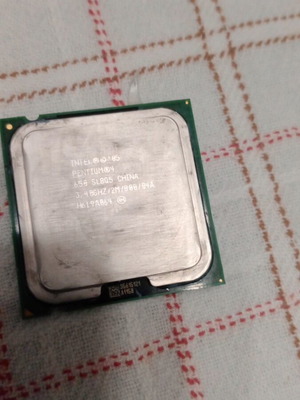 Intel Pentium 4 650 SL8Q5 used CPU