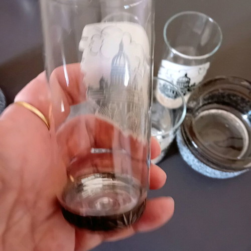 Ouzo Glasses and Ashtrays vintage, like new set of 5 glasses and 2 ashtrays
