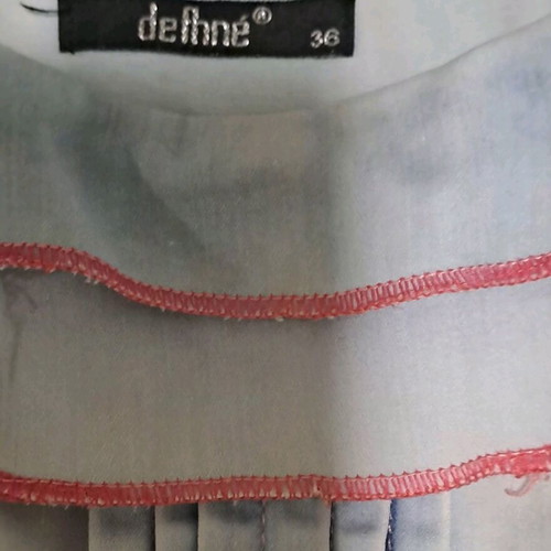 Denim mini dress with ruffles and pockets like new, multicolor