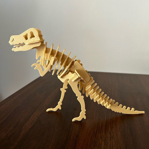 Dinosaur puzzle like new, 29 pieces, 15 cm height