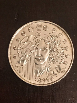 Silver 0.900 French commemorative coin 2001, new