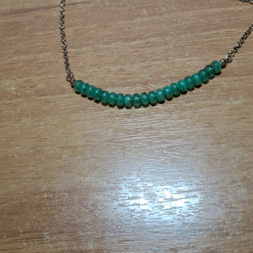 Necklace used in good condition
