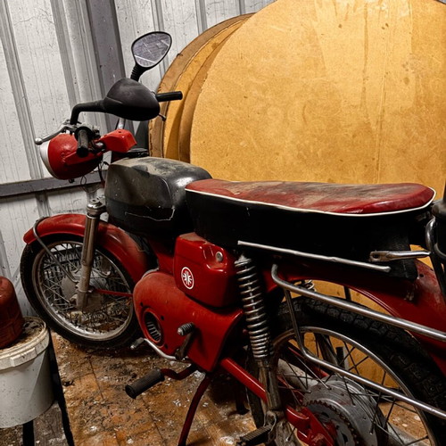 Floreta motorcycle used without papers