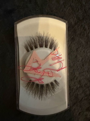 MAC Riri Hearts false lashes new set