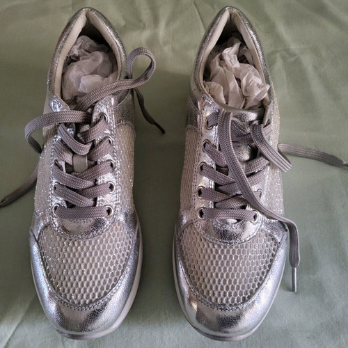 Lumberjack women's sneakers new, size 37, silver