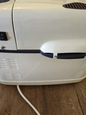 Kenwood BM300 Breadmaker used with 12 programs