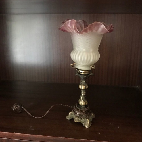 Antique brass portatif lamp