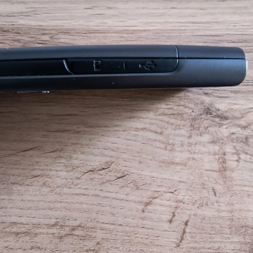 Nokia X2-01 phone like new with QWERTY keyboard