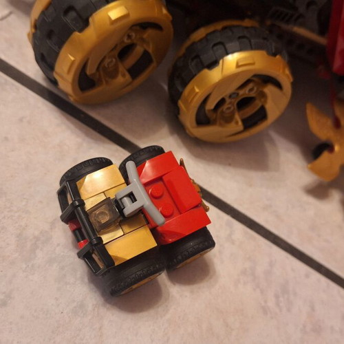 Lego Ninjago Land Bounty like new with upgrades