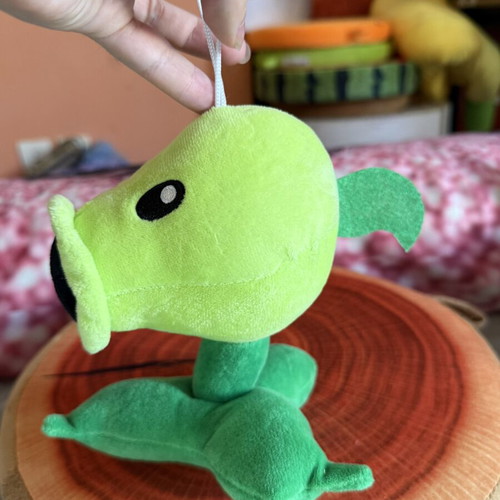 Plants vs. Zombies Plush Set Sunflower, Peashooter & Wall-nut like new