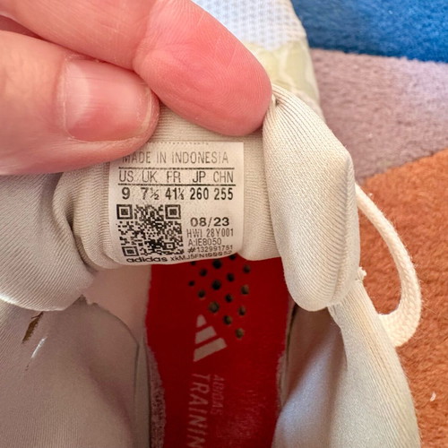 Adidas athletic shoes used, size 41, white