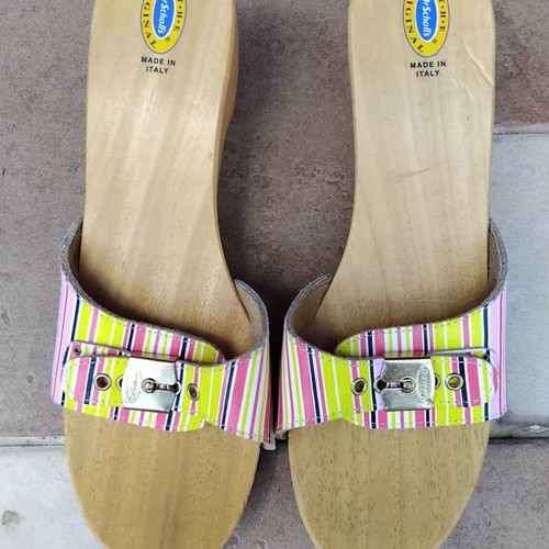 Dr. Scholl's Pescura Heel Vintage Wooden Clogs size 40 like new, multicolor