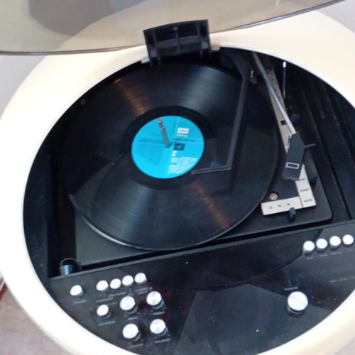Weltron 2007 Space Age stereo system, vintage 70s turntable