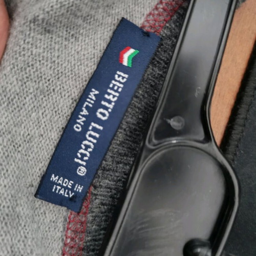Berto Licci Milano men's sweater like new, size large, gray and red