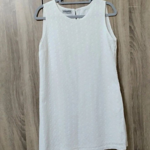 Pull&Bear embroidered cotton mini dress summer L like new