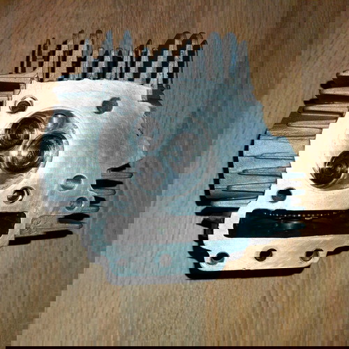 Κεφαλή 3V τριβάλβιδη για παπιά τύπου Honda Astrea καινούργια