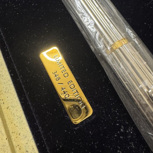 Pelikan Temple of Artemis Limited Edition Fountain Pen new