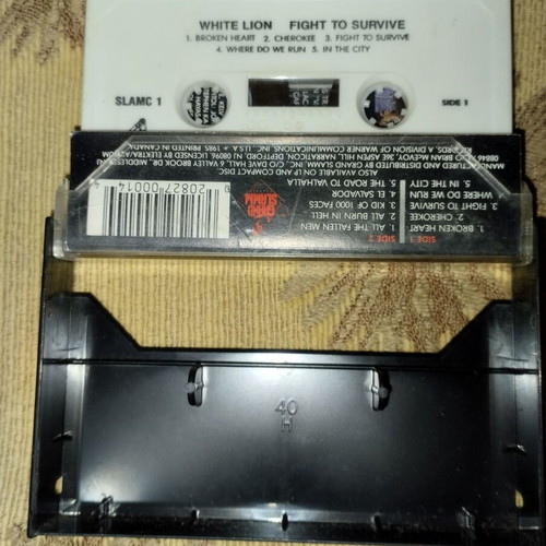 White Lion Fight To Survive cassette like new, metal