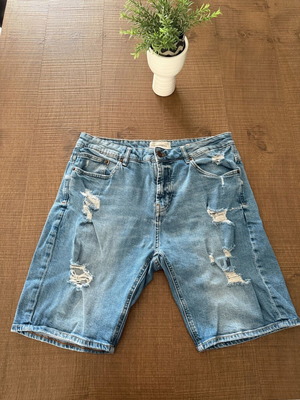 Pull & Bear shorts