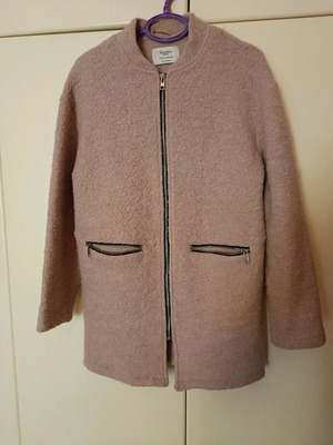 Bershka pink coat almost new