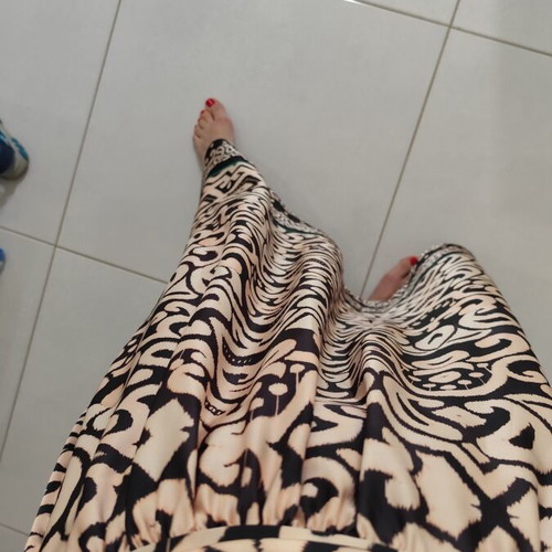 Maxi skirt new, lightweight with elastic waist and belt, black and beige