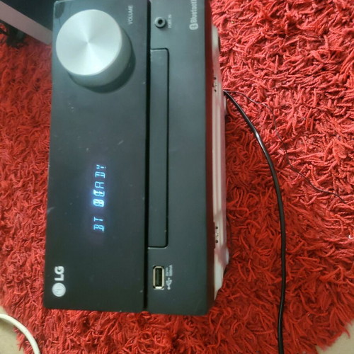 LG Bluetooth ηχοσύστημα μεταχειρισμένο για επισκευή