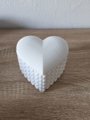 Κουτί σε σχήμα καρδιάς σαν καινούργιο, 3d εκτυπωμένο πλαστικό PLA