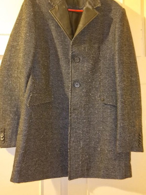Men's coat used Premium black and gray, size L