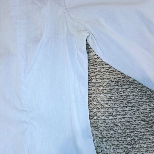 Julia Bergovich women's shirt used, blue with checkered details, size 38