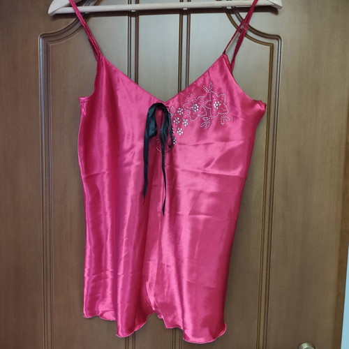 Baby doll set satin with rhinestones and adjustable straps, like new, 3 pieces