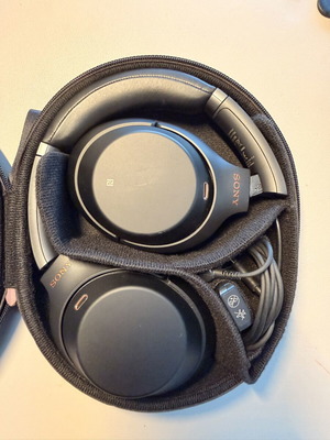 Sony WH1000-XM3 ακουστικά σαν καινούργια, noise cancellation, μαύρα