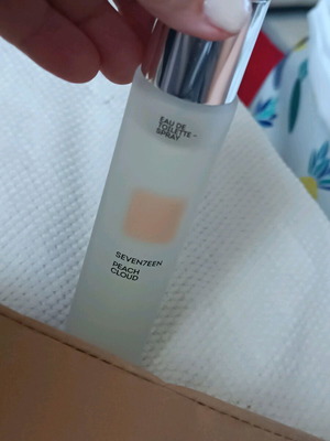 Seventeen Peach Cloud perfume like new, missing two sprays