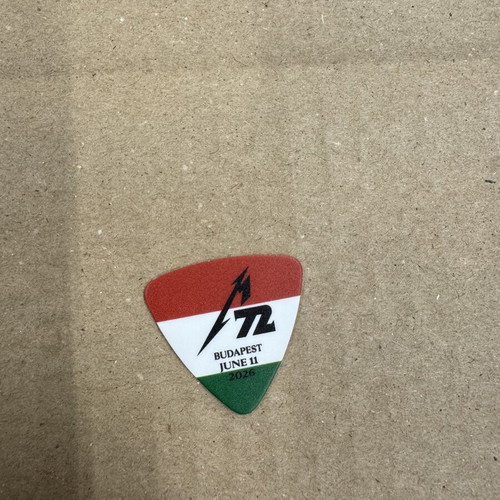 Metallica M72 Tour Pick like new