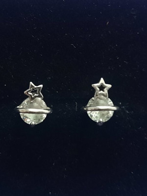 Silver earrings like new