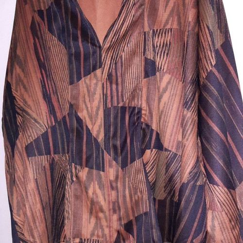 Winter jersey blouse with uneven hem like new, size XL