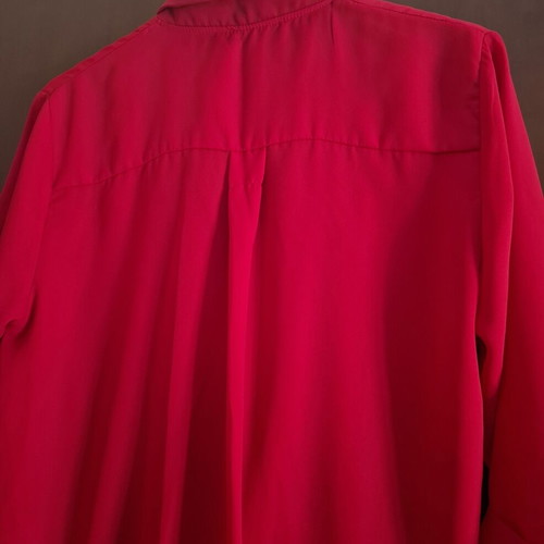 Secret red blouse size M like new