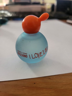 Moschino I Love Love μινιατούρα 7ml καινούργια, αυθεντική