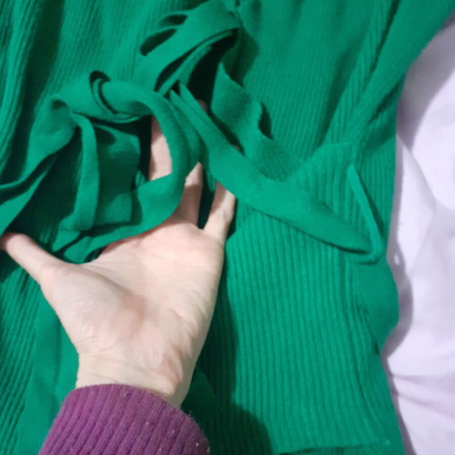 Knitted green blouse with neckline and waist tie new, size S