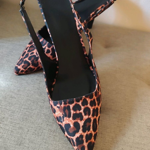 Trendyol slingback pumps new, size 40, beige and brown