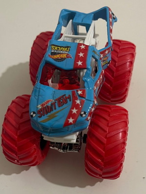 Hot Wheels Monster Truck new, packaging torn