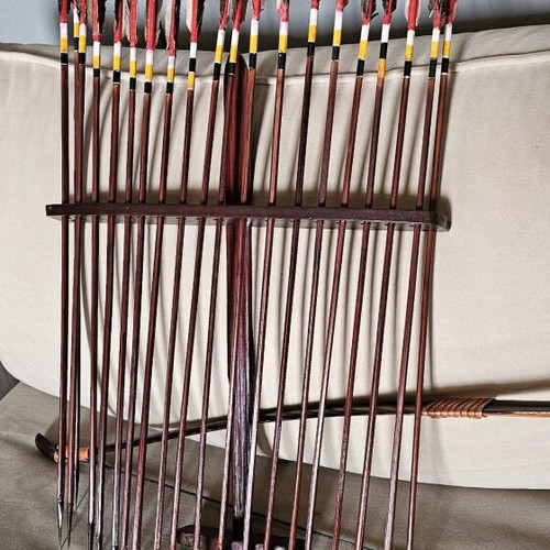 AFRICAN BOW with 20 arrows