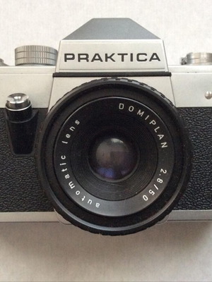 Praktica L2 Pentacon analog camera with Domiplan 2.8/50 automatic lens like new