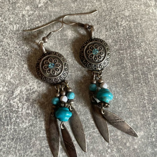 Dreamcatcher earrings used, turquoise and silver, missing 1 feather