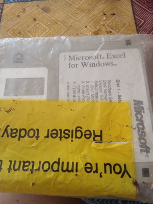 Office and Excel floppy disks, pack of 9