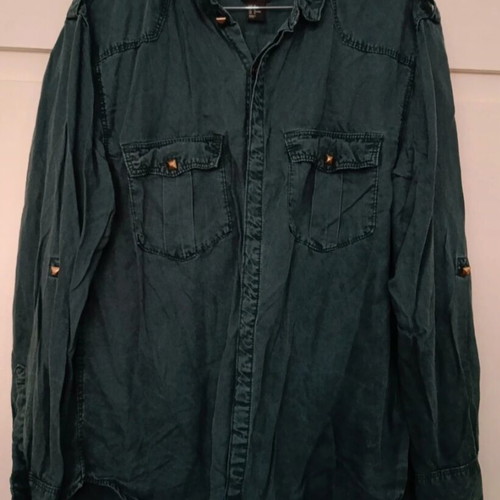 H&M shirt dark green like new, size XL