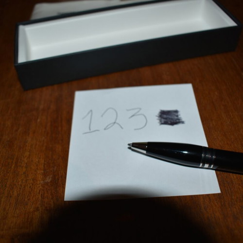 Montblanc Pen like new